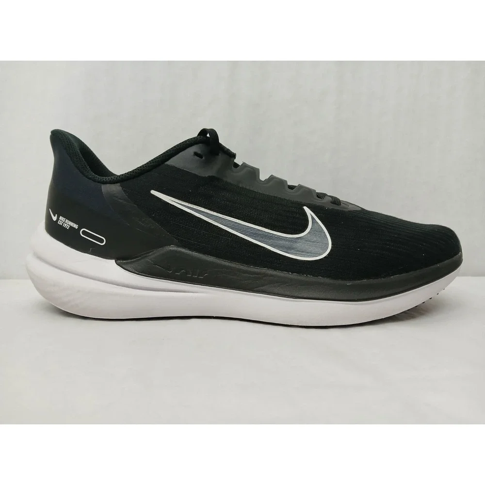 Nike Men's Air Winflo 9 Running Shoes DD6203-001 Black White‎ Smoke Gray Sz 9.5